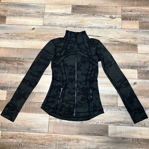 Lulu Lemon Define Jacket Green Camo